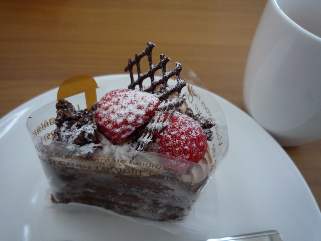 今日のケーキ　10_01_07 ブログ.jpg